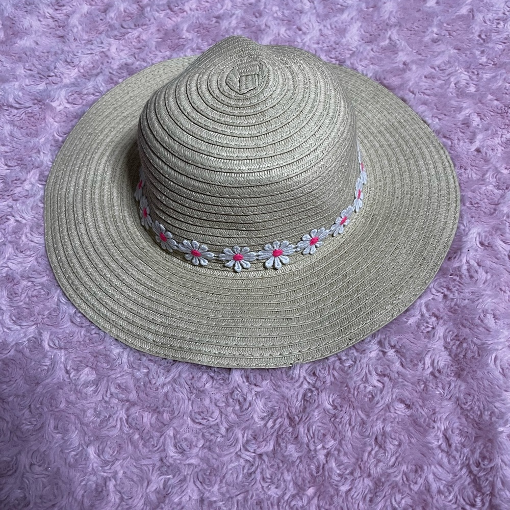Summer, beach hat.